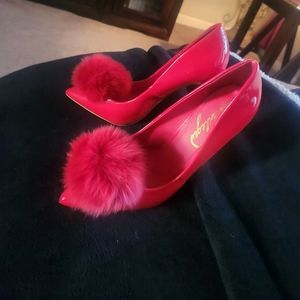 Red patent pump